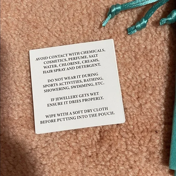 Kurt Geiger(15)  Colorful Velvet Pouches ALL NEW - Picture 4 of 9